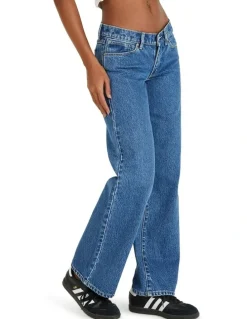 Abrand Jeans 99 Low Wide Petite Jeans in Chantell Organic