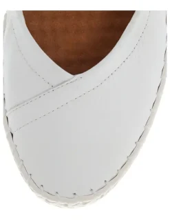 Active Flex Rosalia Flats in White Leather