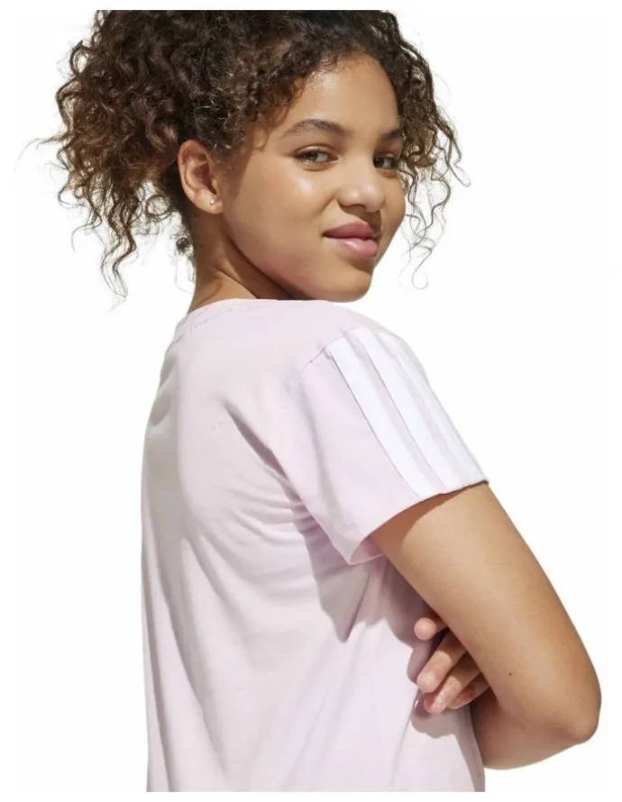 adidas Essentials T-shirt in Pink