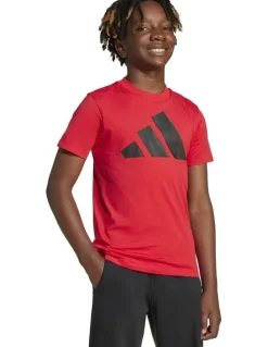 adidas Essentials T-shirt in Red