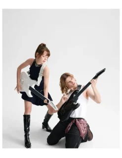 Aeroband Guitar in White