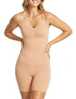 Ambra Killer Curve Shape Suit in Toffee