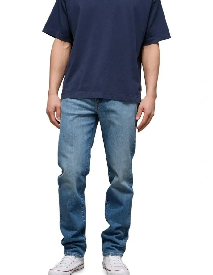 American Eagle AirFlex Slim Straight Jean in Always Vintage