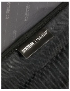 American Tourister Urban Track Large Wheeled Duffle in Asphalt Black
