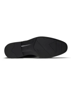 Aquila Bernard Derby Shoes in Patent Black