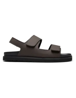 Aquila Bodie Sandals in Brown