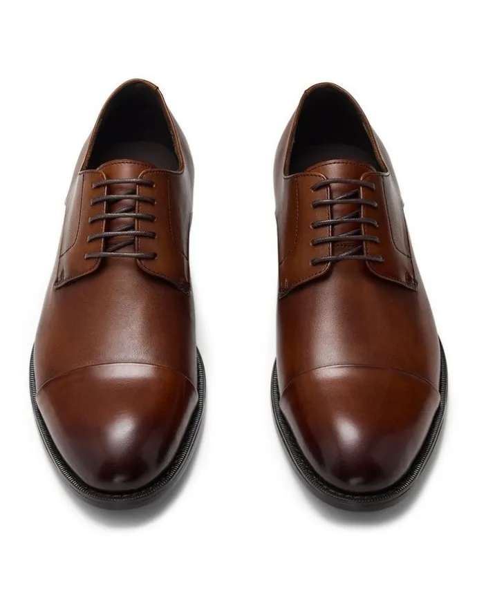 Aquila Laird Derby Shoes in Tan