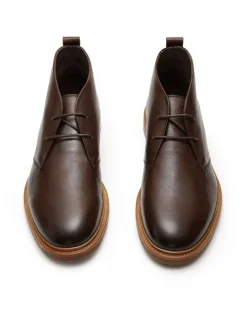 Aquila Ollie Leather Chukka Boots in Brown