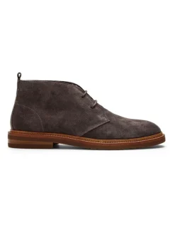 Aquila Ollie Suede Chukka Boots in Grey