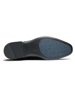 Aquila Stanton Derby Shoes in Black