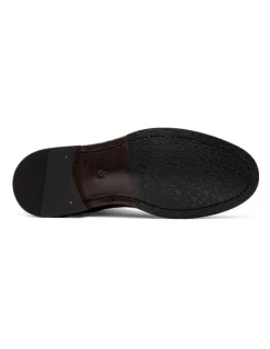 Aquila Vedder Chelsea Boots in Dark Brown