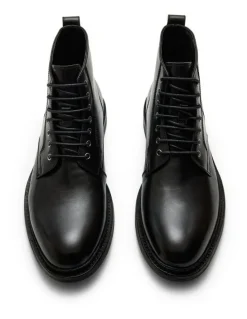 Aquila Vedder Lace-Up Boots in Black