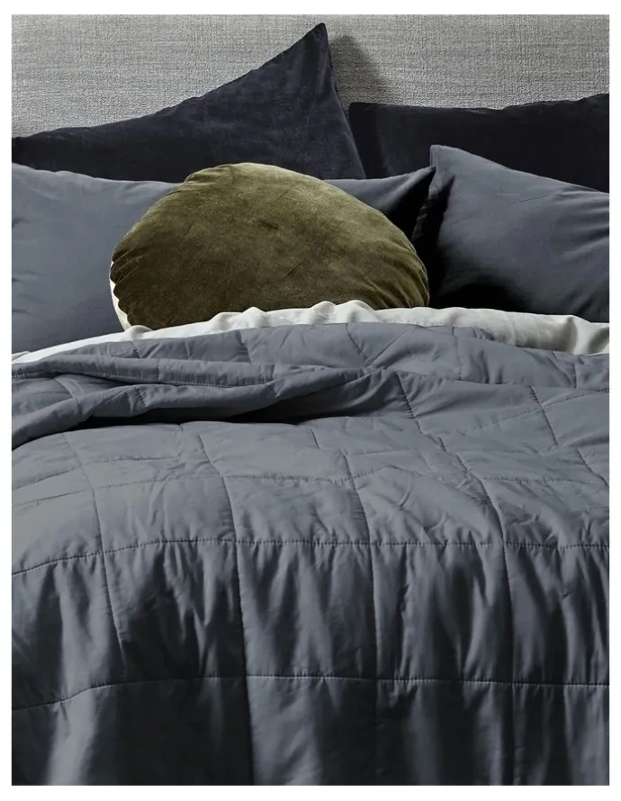 Aura Home Halo Organic Coverlet in Steel