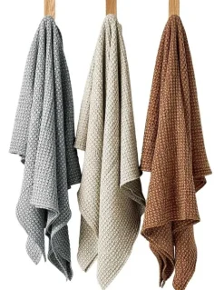Aura Home Waffle Throw in Clove
