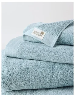 Australian House & Garden Australian Cotton Towel Range in Ocean