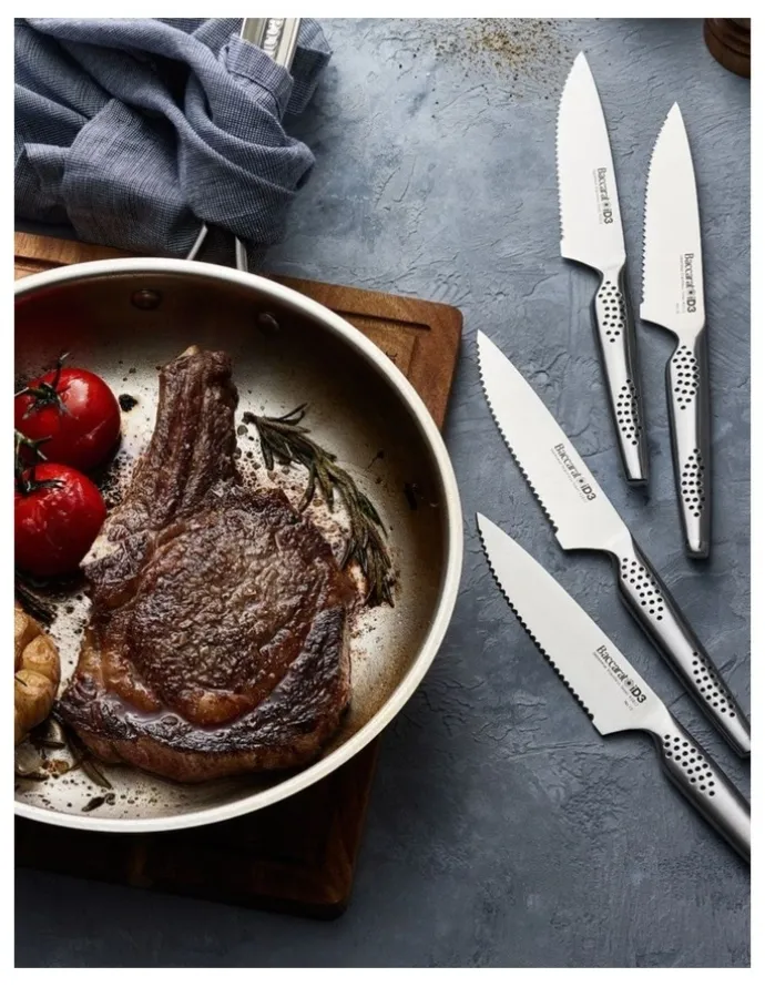 Baccarat Baccarat iD3 Set of 4 Steak Knives in Silver