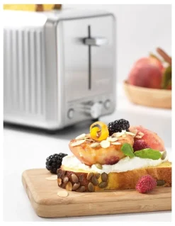 Baccarat Baccarat The Toasty Slice 2 Slice Toaster in Silver