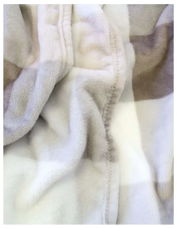 Bambury Charlie Ultraplush Blanket