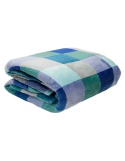 Bambury Charlie Ultraplush Blanket