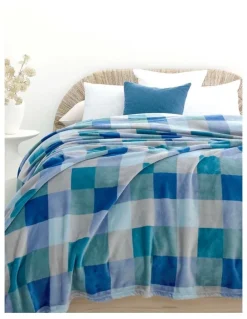 Bambury Charlie Ultraplush Blanket