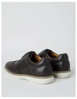 Basque Beau Casual Brogue Lace Up in Brown