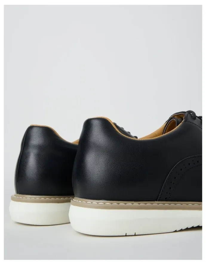 Basque Beau Casual Brogue Lace Up in Black