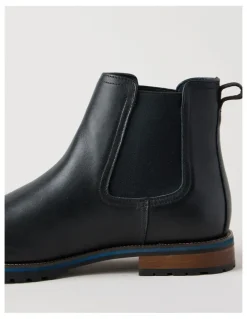 Basque Harvey Leather Chelsea Boot in Black