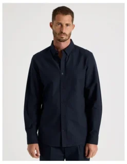 Basque Long Sleeve Oxford Shirt in Navy