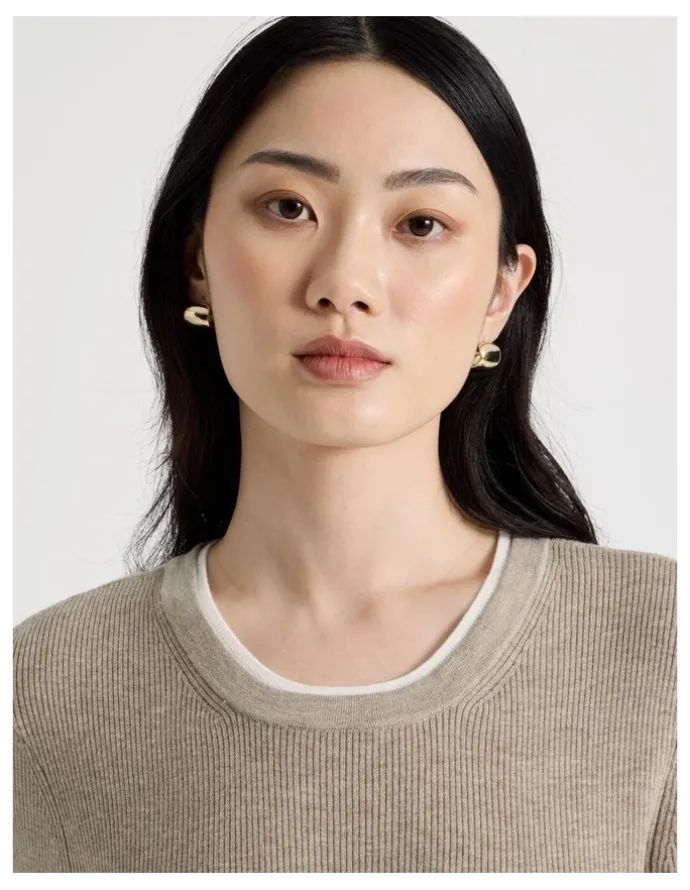 Basque Short Sleeve Double Layer Knit Tee in Oatmeal
