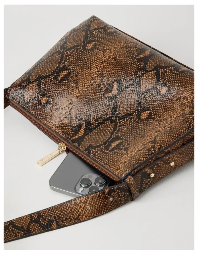 Basque Sofia Shoulder Bag in Brown