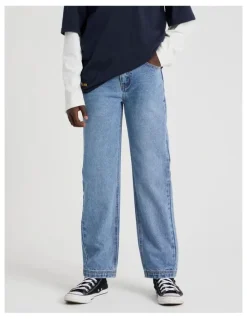 Bauhaus Classic Straight Leg Jean in Mid Blue