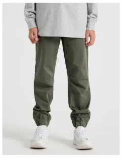 Bauhaus Pull On Chino Pant in Khaki