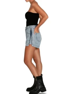 Belle & Bloom Bring The Heat Denim Shorts in Stonewash