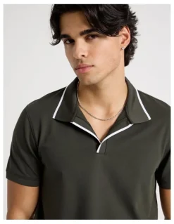 Blaq Contrast Tipping Open Collar Short Sleeve Polo in Khaki