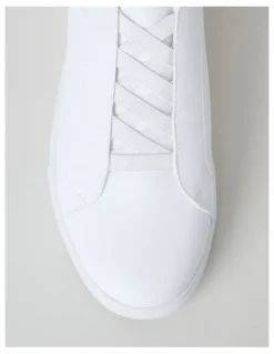 Blaq Knox Elastic Sneaker in White