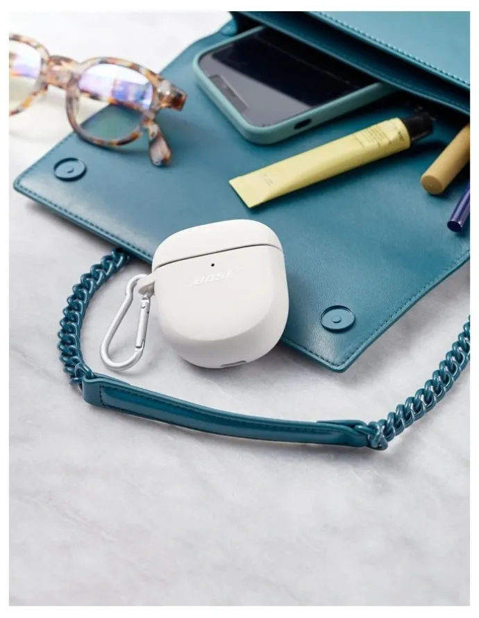 BOSE® QuietComfort Earbud II Case Cover in Soapstone 881877-0020