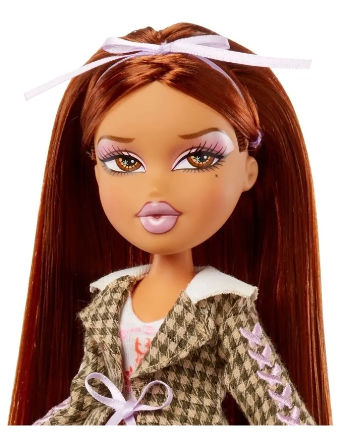 Bratz Stylin' Doll - Yasmin