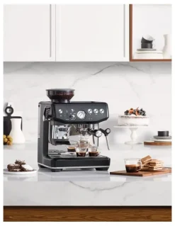 Breville Barista Express ImpressBES876BTR4IAN1 in Black Truffle