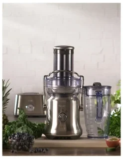 Breville The Juice Fountain Cold Plus Juicer in Stainless Steel BJE530BSS