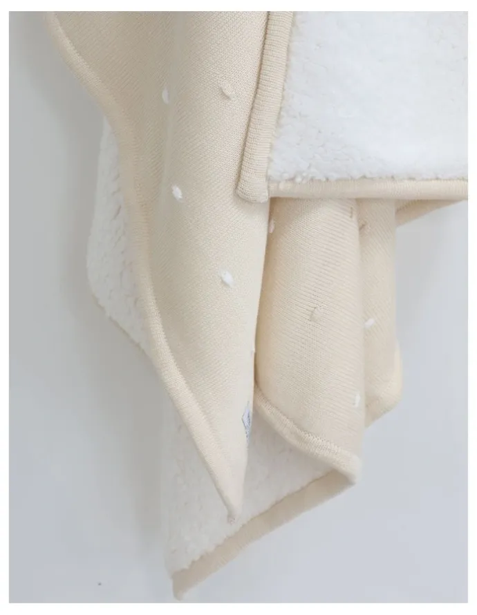 Bubba Blue Confetti Blanket in Sand
