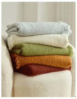 Cadence & Co. Amelie Super Soft Boucle Throw in Ginger