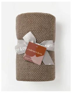 Cadence & Co. Huxley Herringbone Throw 130x180cm in Toffee