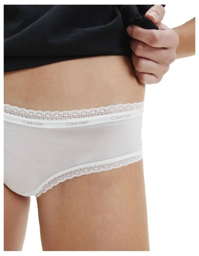 Calvin Klein Bottom's Up Refresh Hipster in White