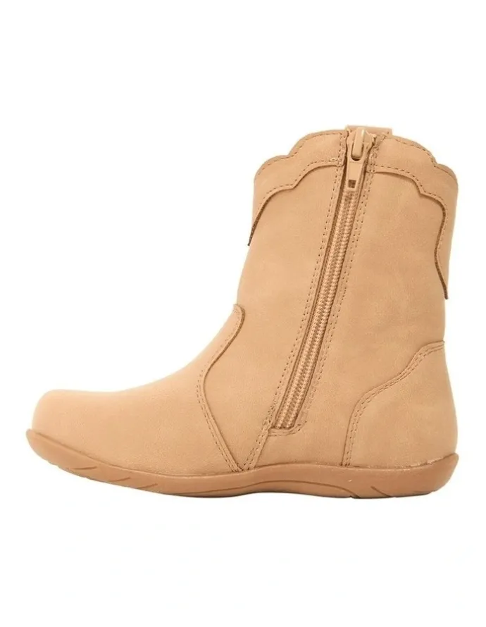 Candy Emaline Boots In Tan