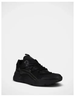 Champion Hyper Pilot Sneakers In Black