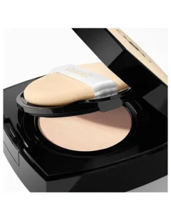 CHANEL LES BEIGES Healthy Glow Gel Touch Foundation