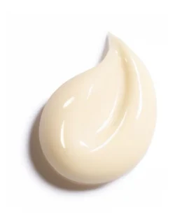 CHANEL SUBLIMAGE LA CRÈME TEXTURE UNIVERSELLE Ultimate Cream: Rejuvenates and Smooths