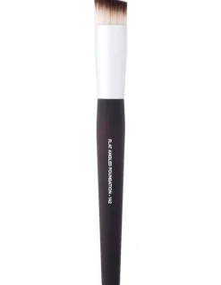 Chi Chi Flat Angled Foundation Brush - 142