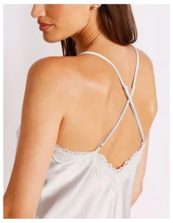 Chloe & Lola Premium Viscose Sain Chemise in Oyster