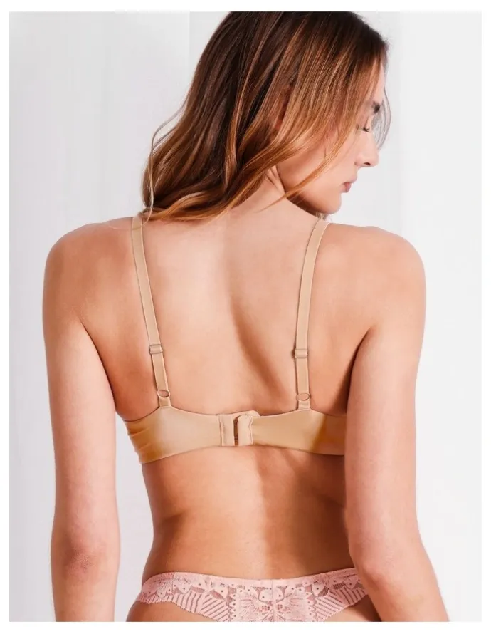 Chloe & Lola Pure Comfort Wirefree Contour Bra in Beige